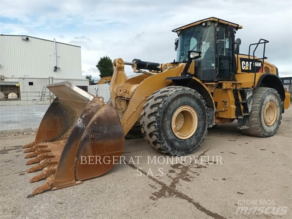 CAT 966M Фронтальні навантажувачі