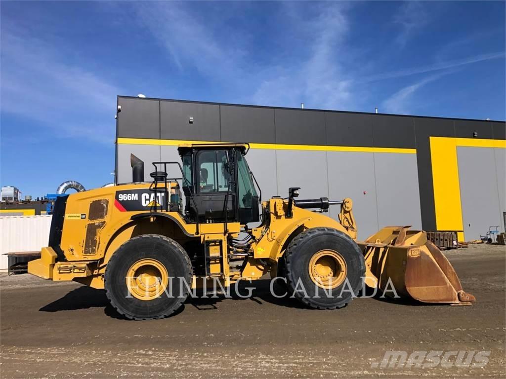 CAT 966M Фронтальні навантажувачі