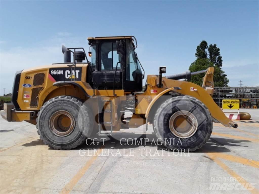 CAT 966M Фронтальні навантажувачі