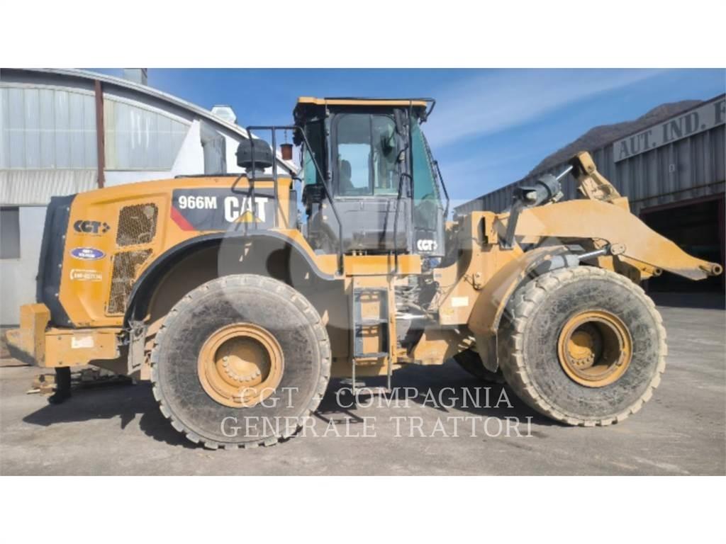 CAT 966M Фронтальні навантажувачі