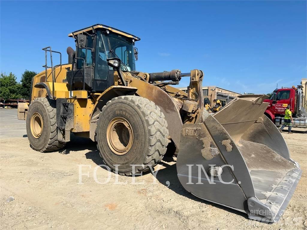 CAT 966M Фронтальні навантажувачі