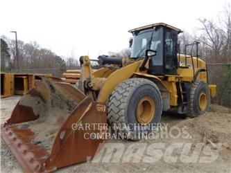 CAT 966M Фронтальні навантажувачі