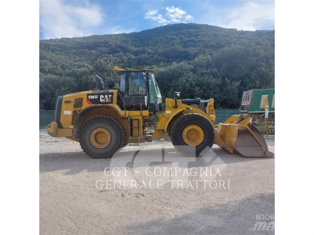CAT 966M Фронтальні навантажувачі