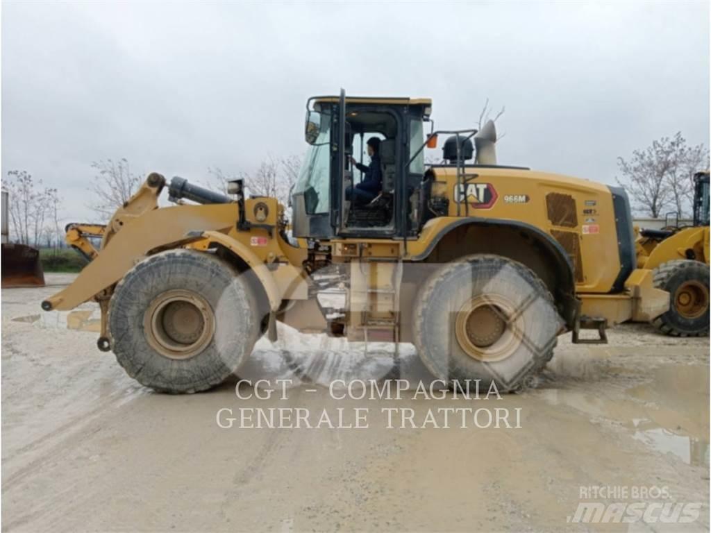 CAT 966M Фронтальні навантажувачі