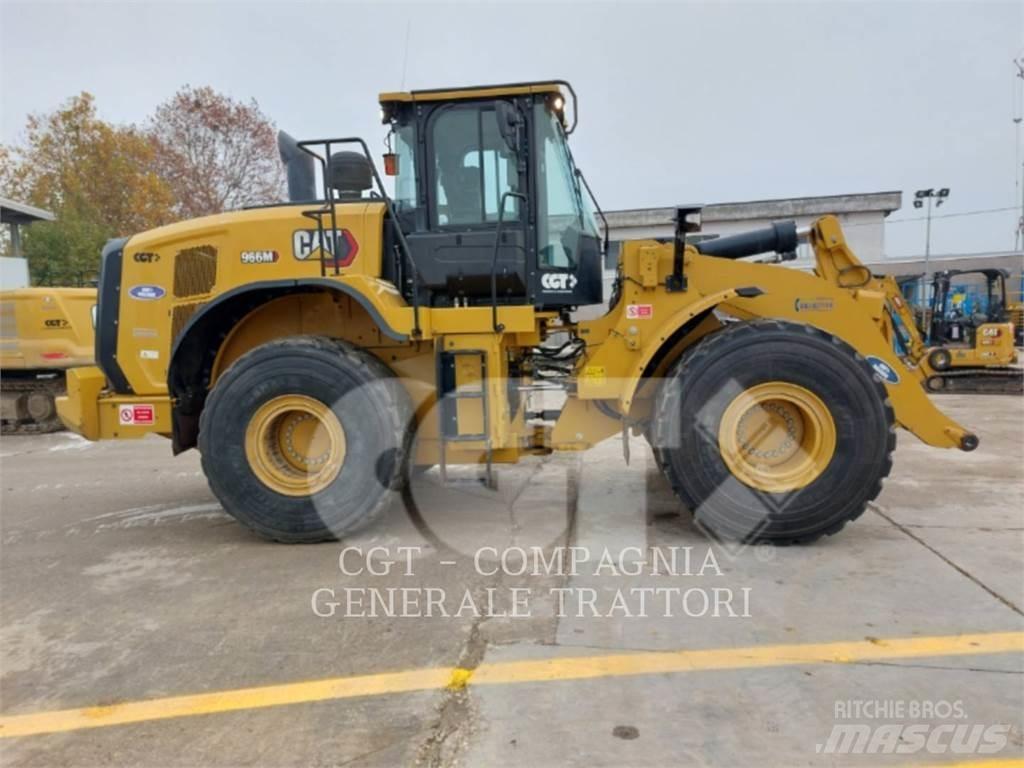 CAT 966M Фронтальні навантажувачі