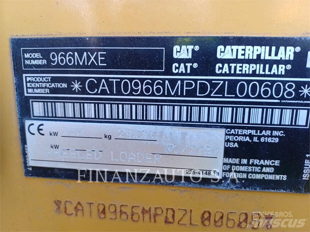 CAT 966M Фронтальні навантажувачі