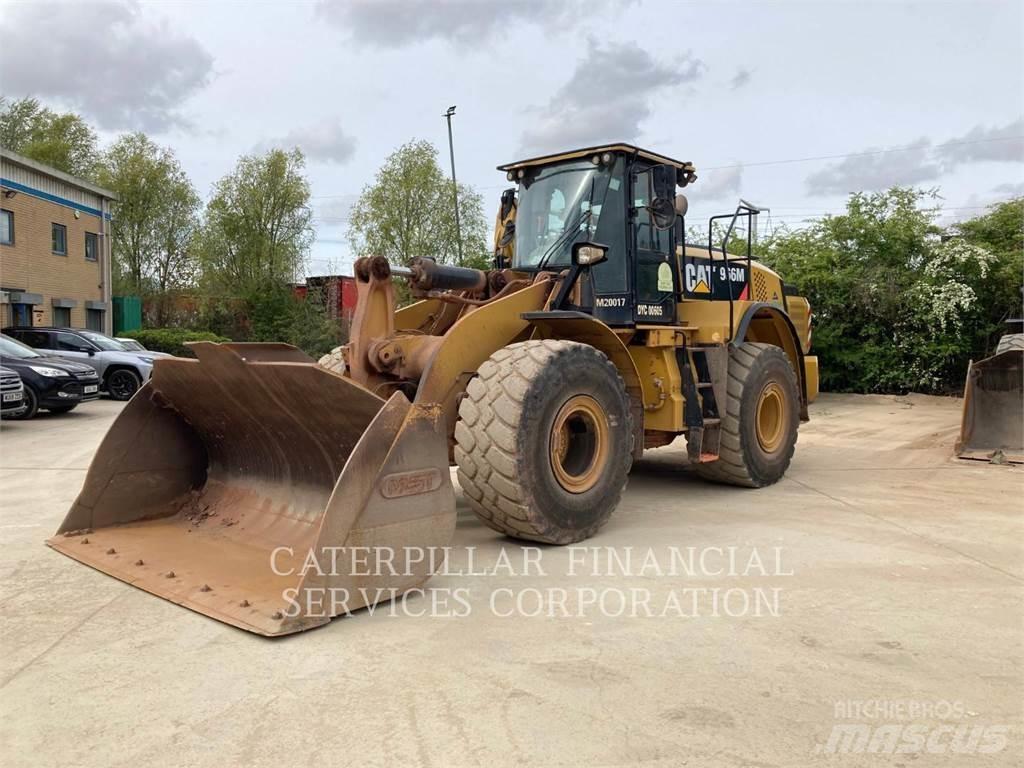 CAT 966M Фронтальні навантажувачі