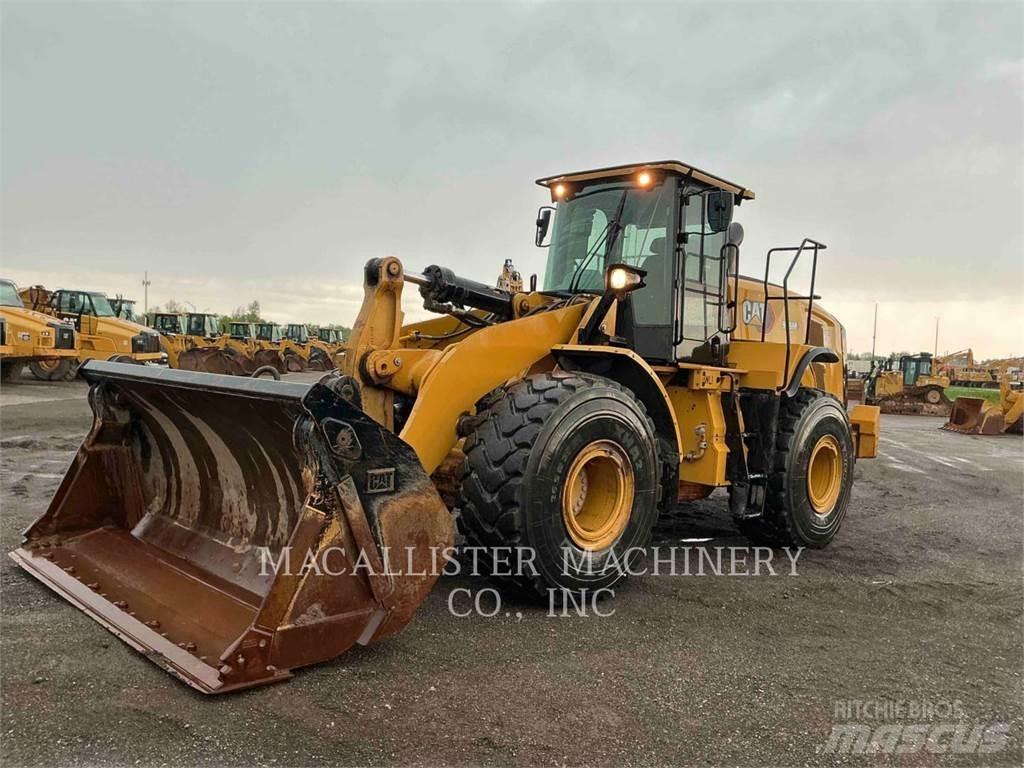 CAT 966M Фронтальні навантажувачі
