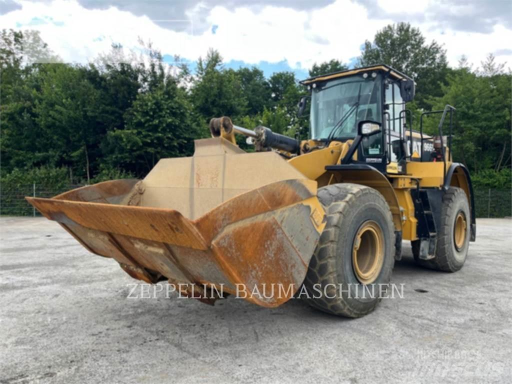 CAT 966M Фронтальні навантажувачі
