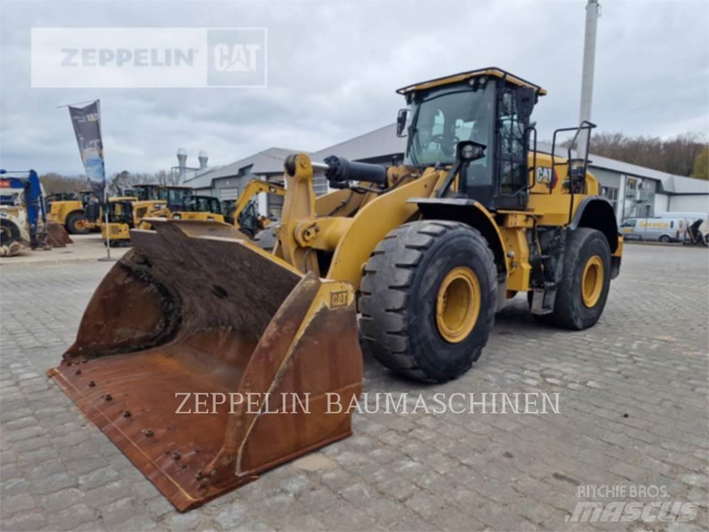 CAT 966M Фронтальні навантажувачі