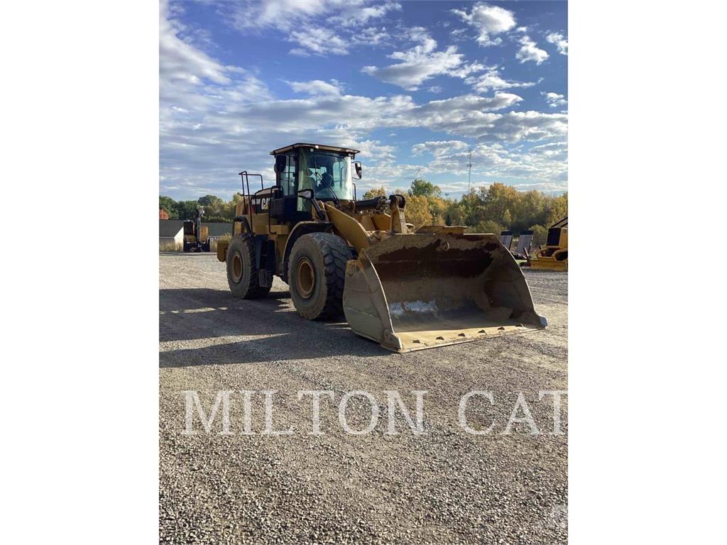 CAT 966M Фронтальні навантажувачі