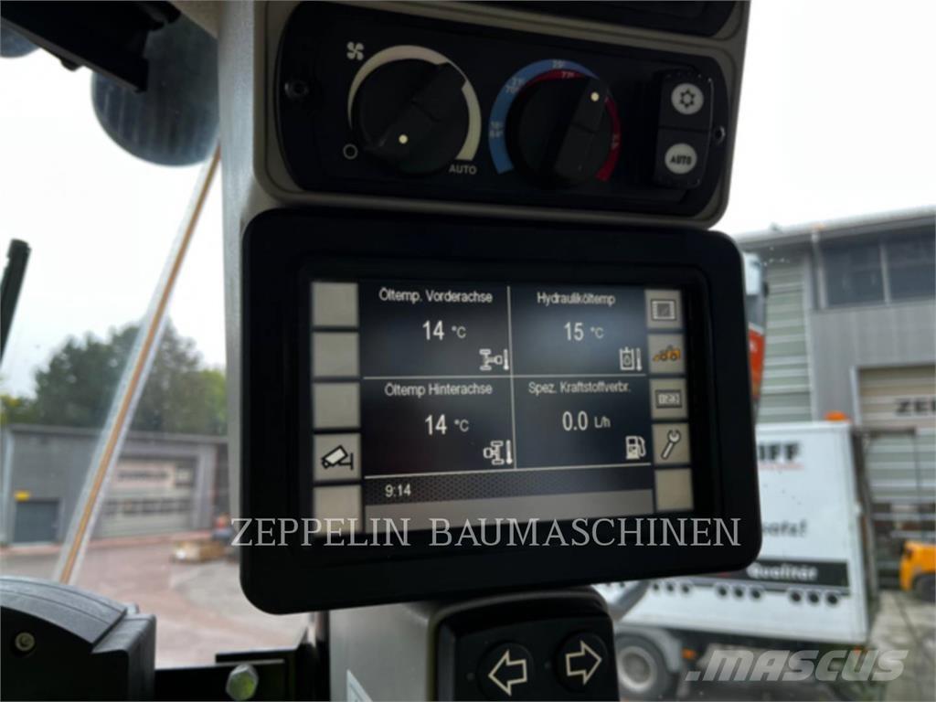 CAT 966M Фронтальні навантажувачі