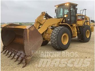 CAT 966M Фронтальні навантажувачі