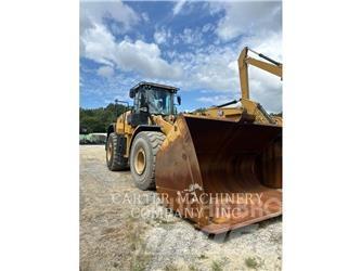 CAT 966M 2V Фронтальні навантажувачі