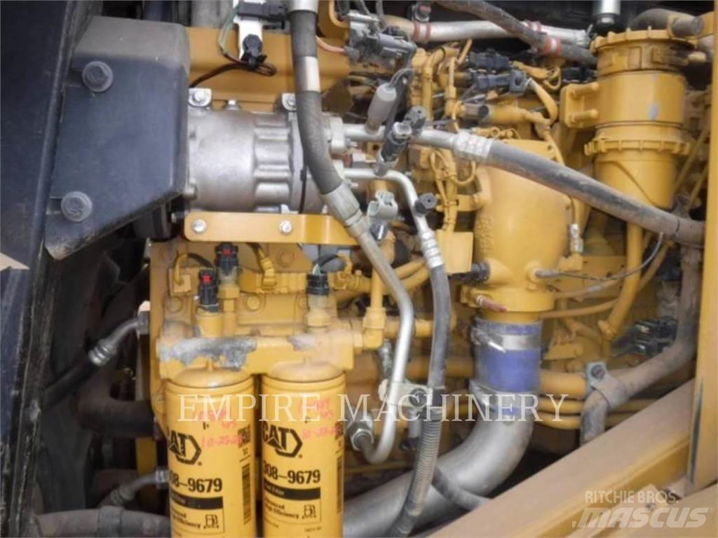 CAT 966M FC Фронтальні навантажувачі