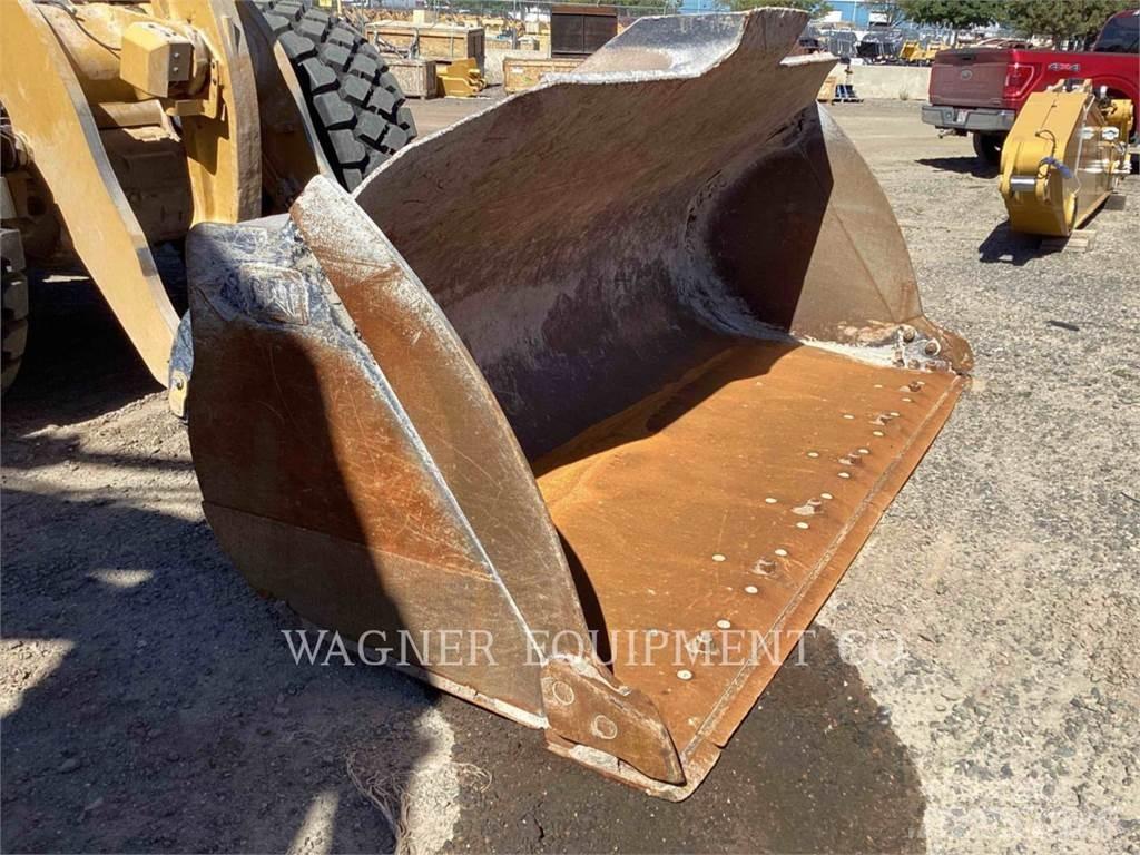 CAT 966M FC Фронтальні навантажувачі