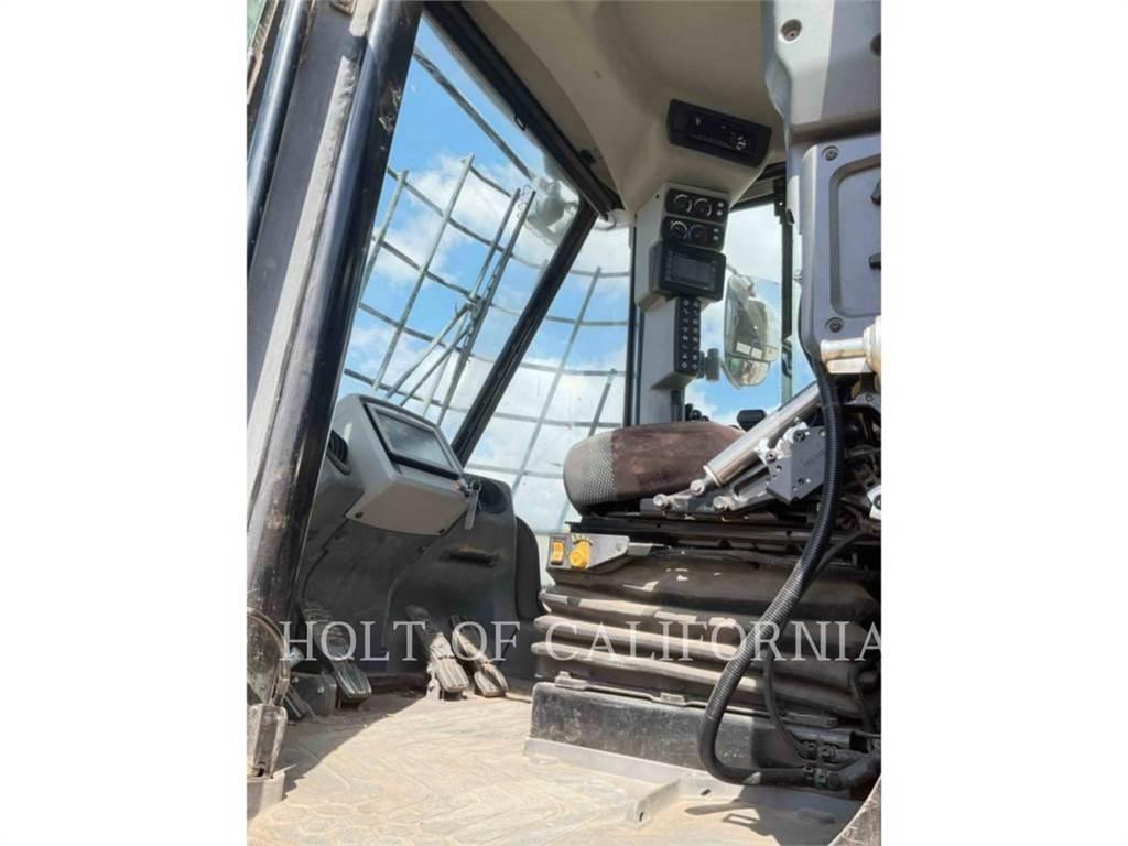 CAT 966M HL Фронтальні навантажувачі