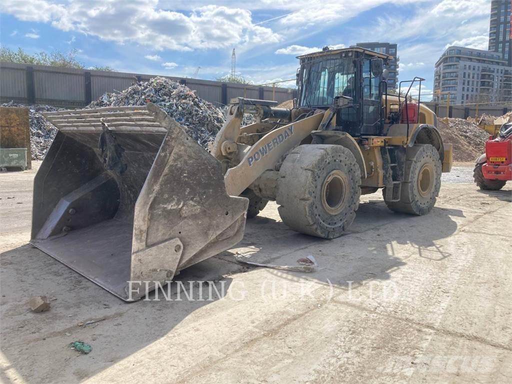 CAT 966M HL Фронтальні навантажувачі