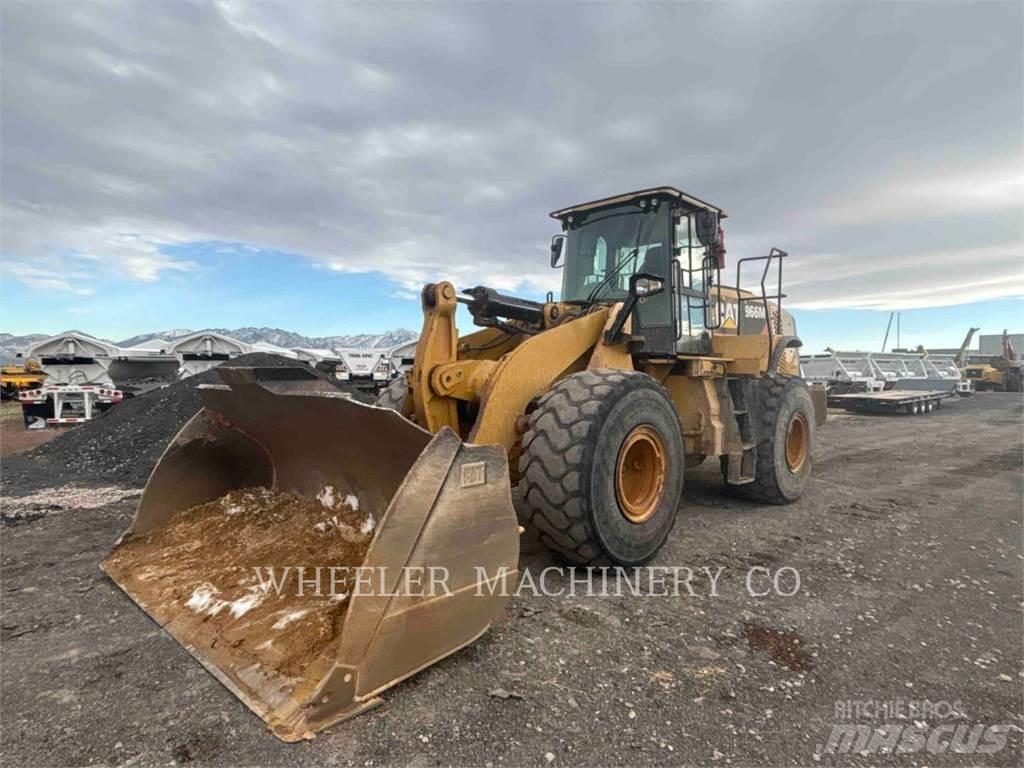CAT 966M QC 3V Фронтальні навантажувачі