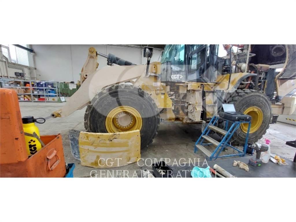 CAT 966M XE Фронтальні навантажувачі