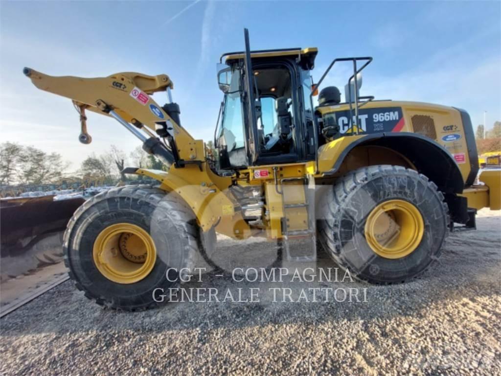 CAT 966M XE Фронтальні навантажувачі