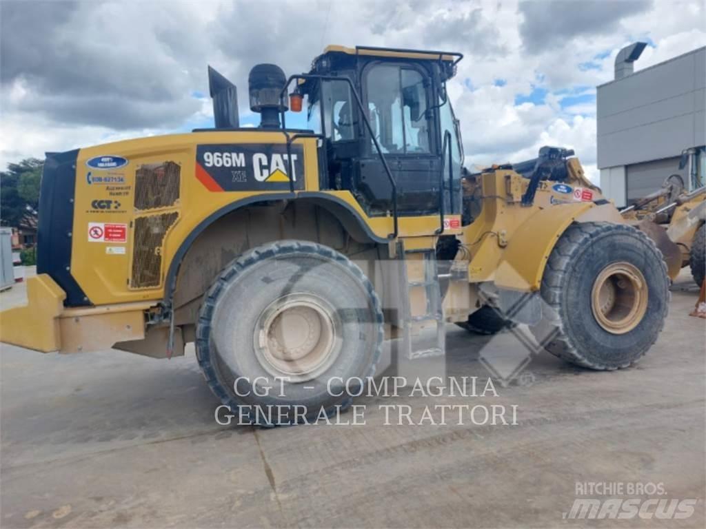 CAT 966M XE Фронтальні навантажувачі