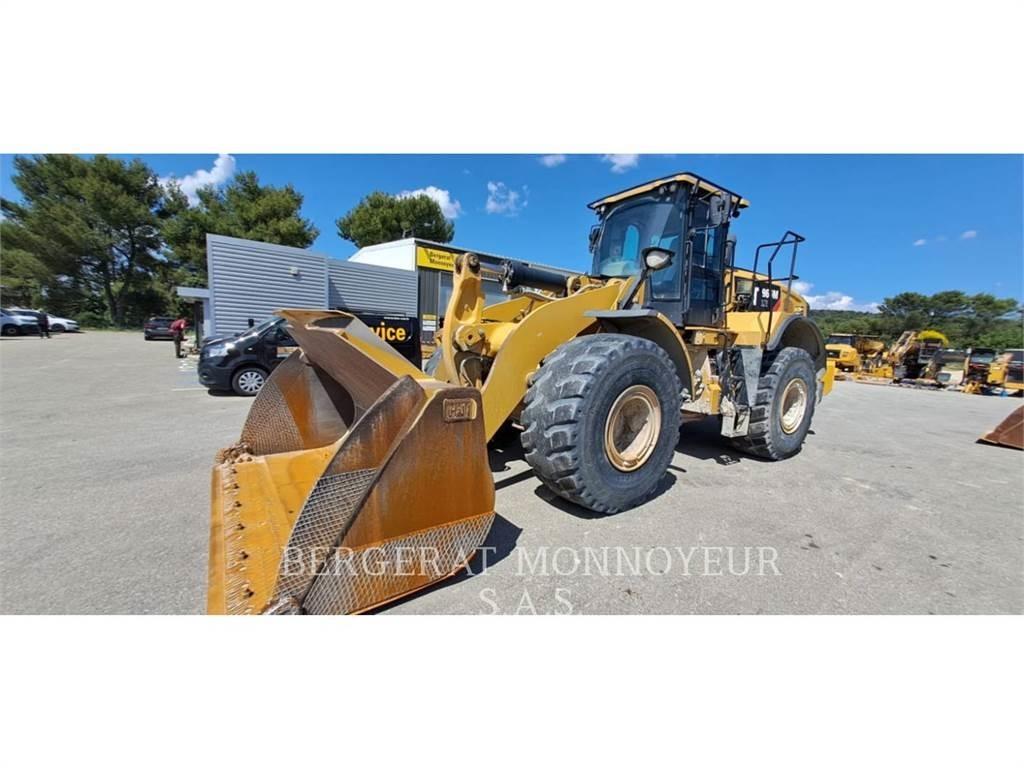 CAT 966M XE Фронтальні навантажувачі