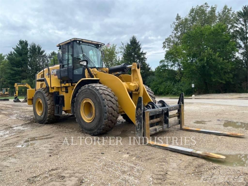 CAT 972-14 Фронтальні навантажувачі