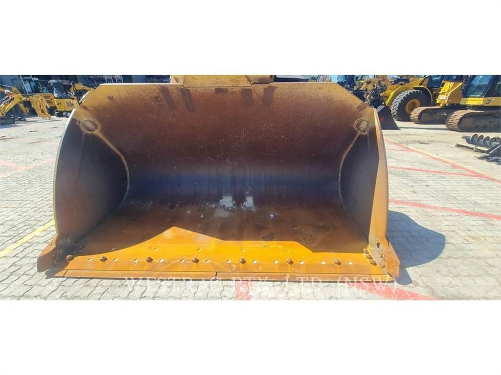 CAT 972-14 Фронтальні навантажувачі