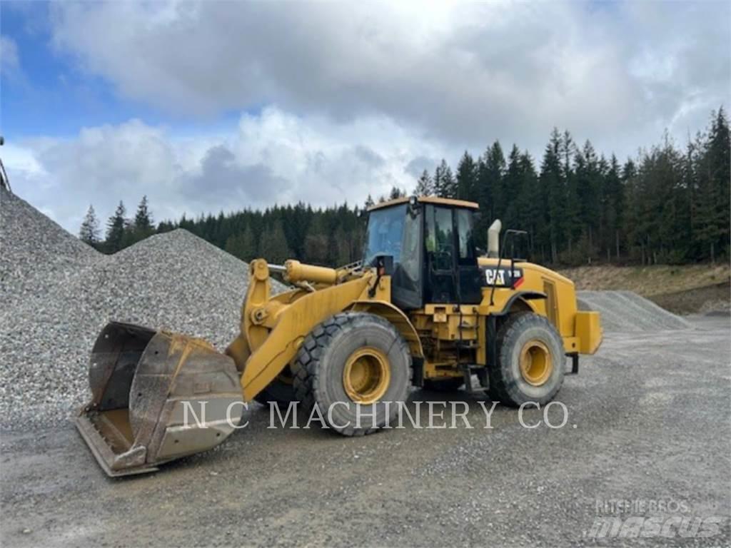 CAT 972H Фронтальні навантажувачі