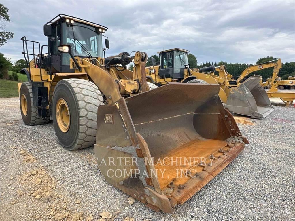 CAT 972K Фронтальні навантажувачі