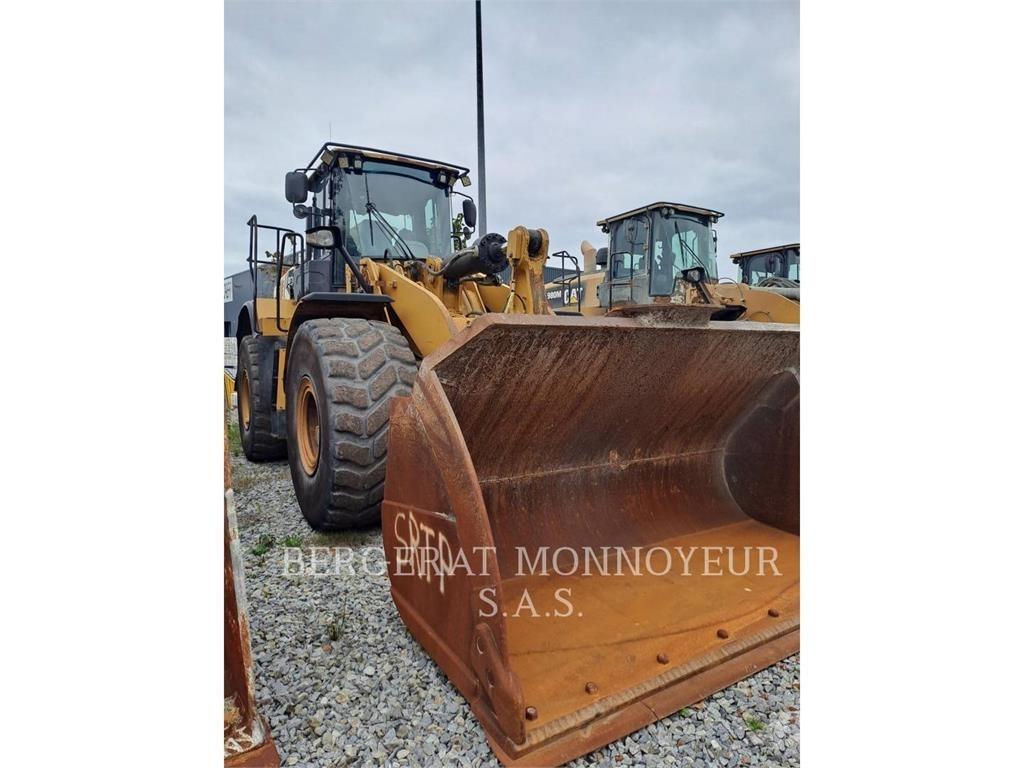 CAT 972K Фронтальні навантажувачі