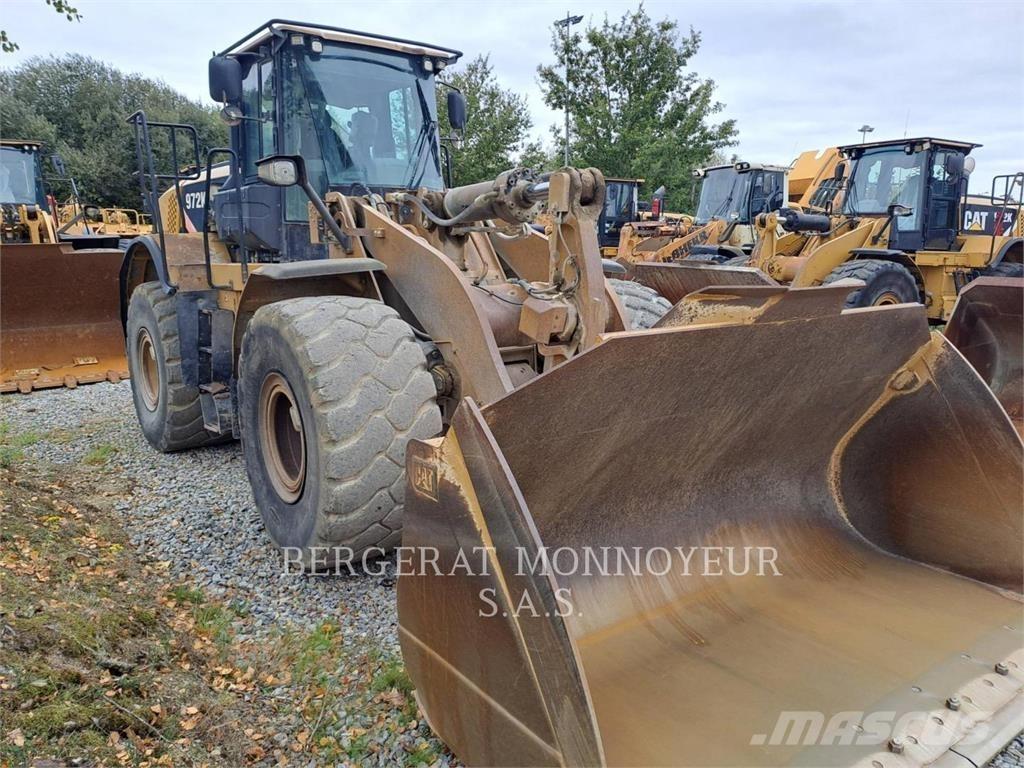 CAT 972K Фронтальні навантажувачі