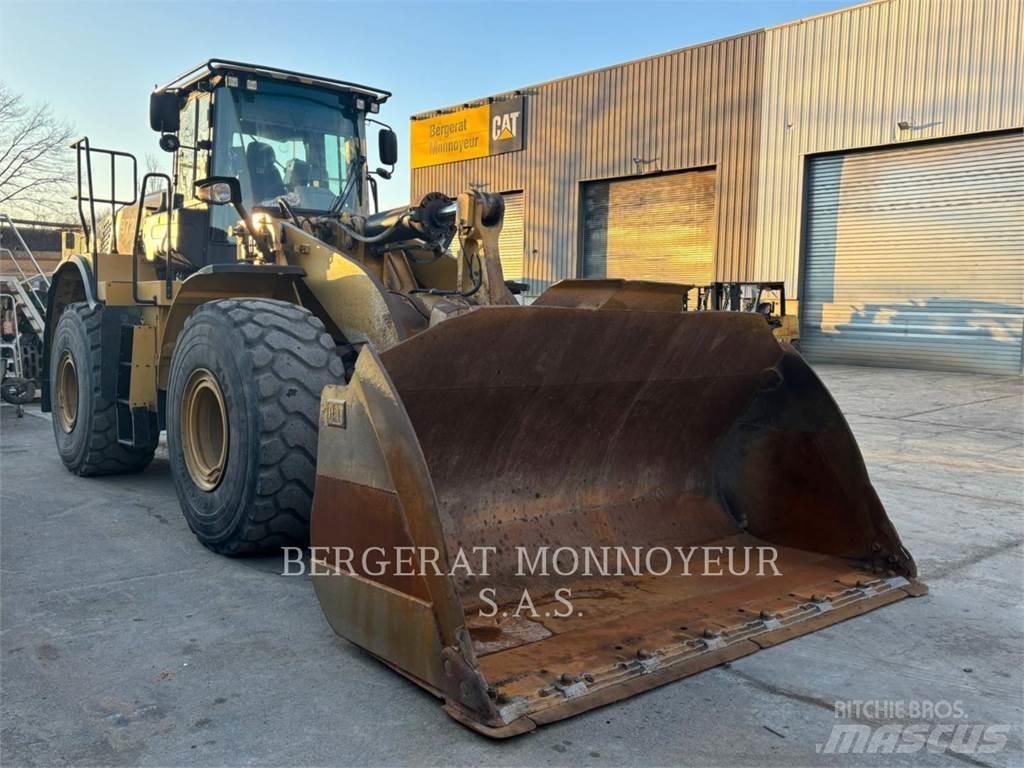 CAT 972K Фронтальні навантажувачі