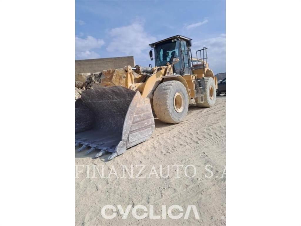 CAT 972K Фронтальні навантажувачі