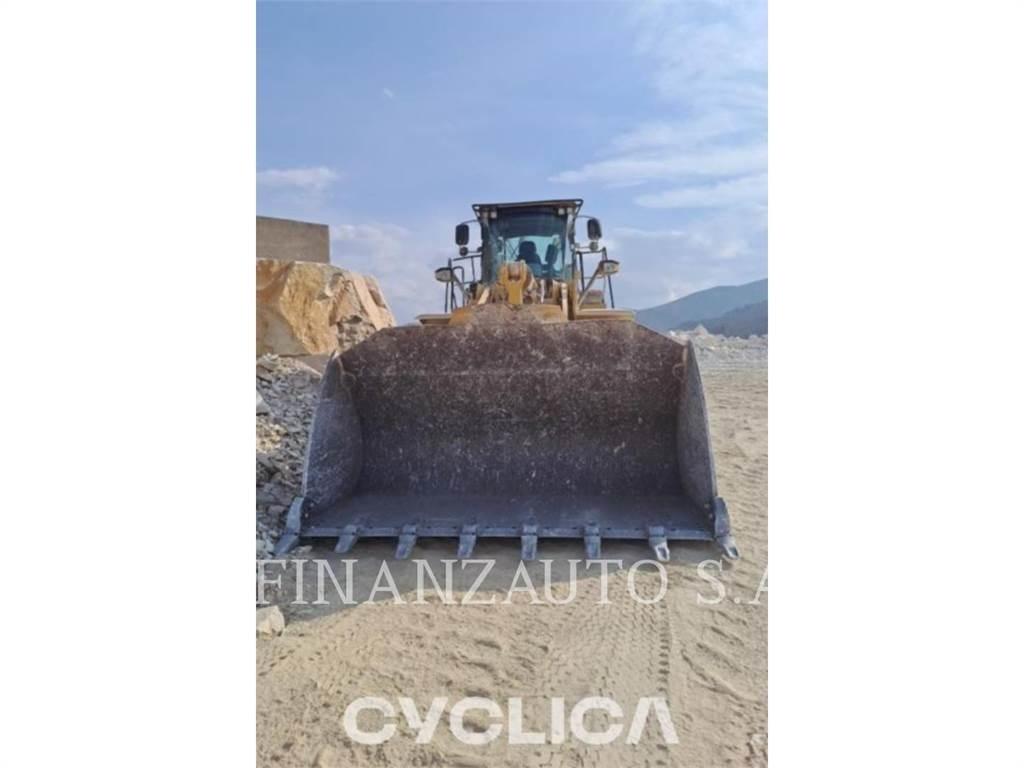 CAT 972K Фронтальні навантажувачі