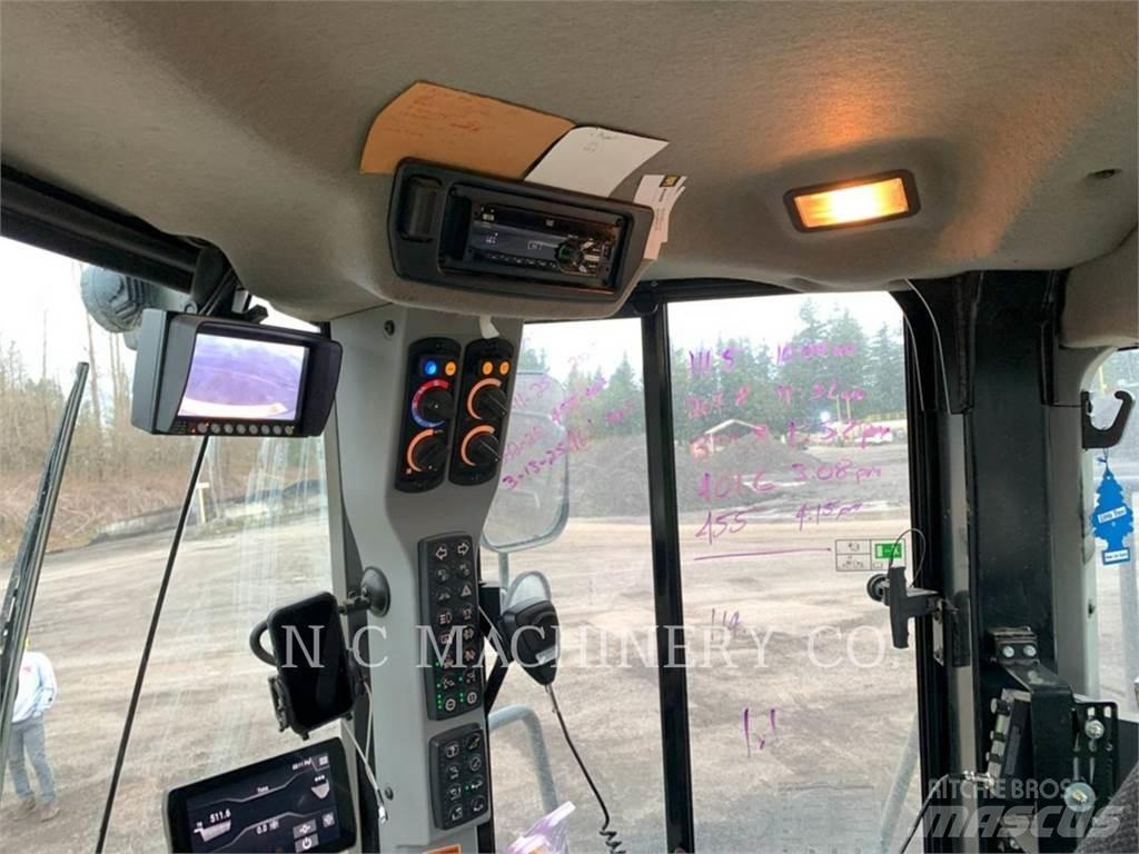 CAT 972K Фронтальні навантажувачі