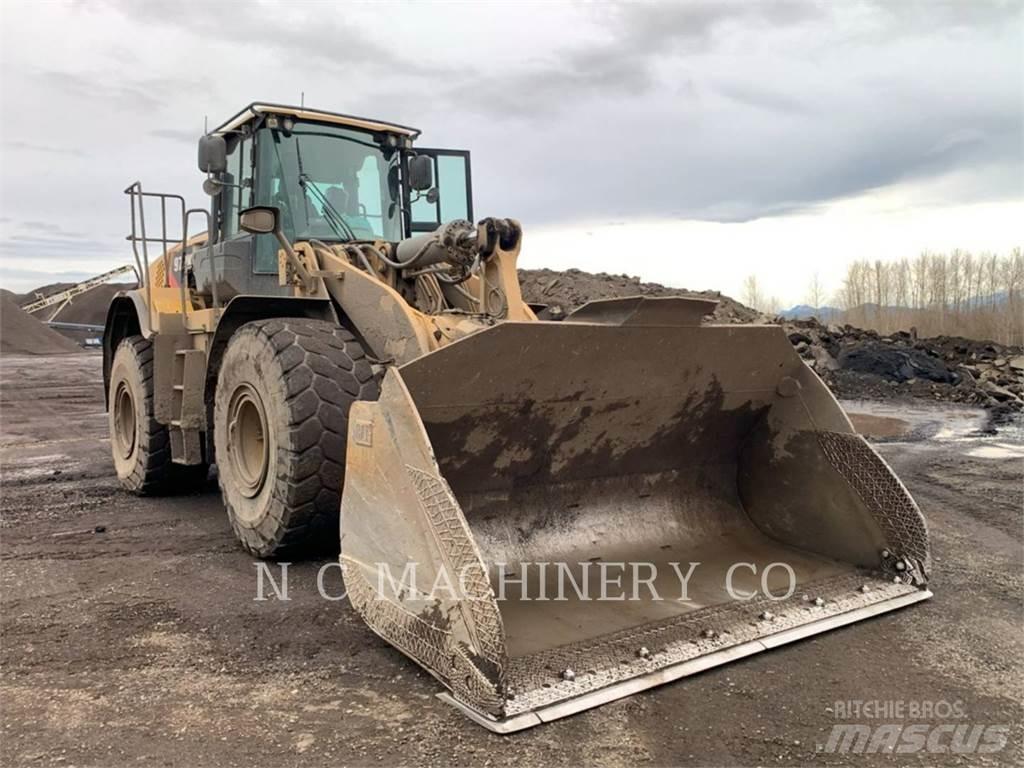 CAT 972K Фронтальні навантажувачі