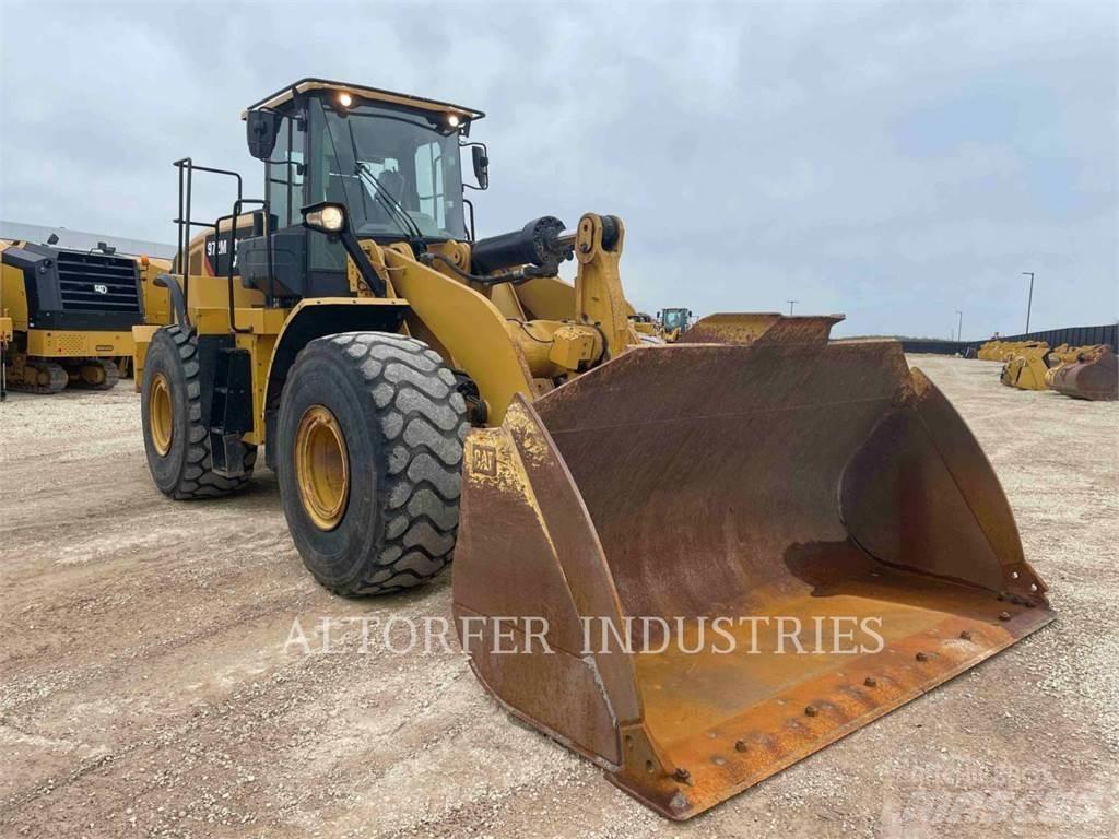CAT 972M Фронтальні навантажувачі