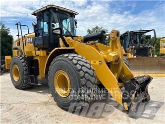 CAT 972M Фронтальні навантажувачі
