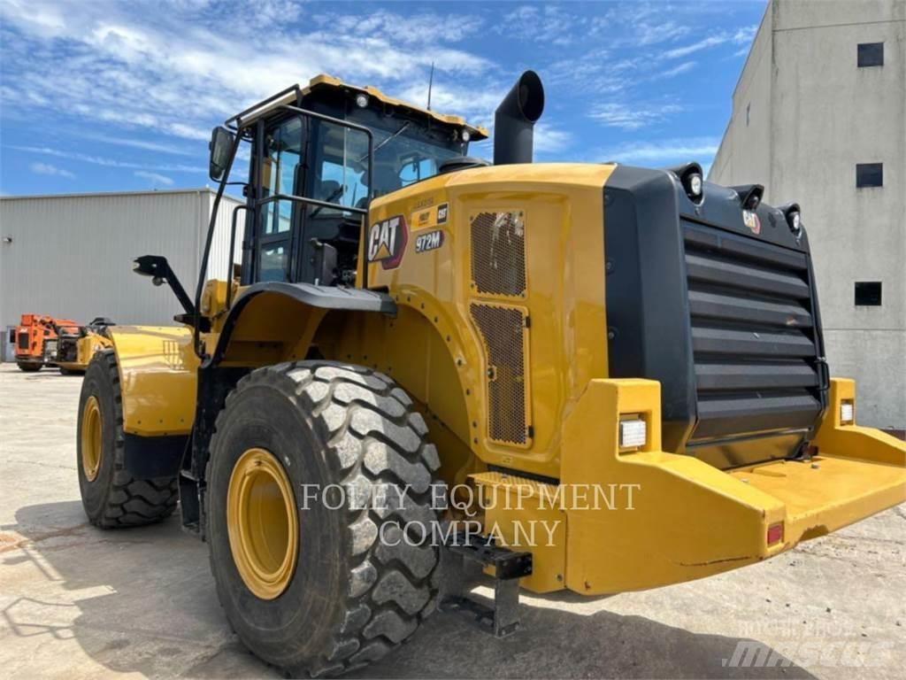 CAT 972M Фронтальні навантажувачі