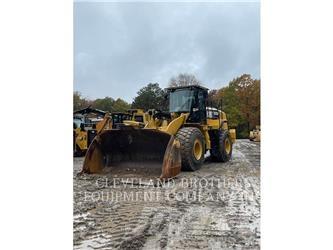 CAT 972M Фронтальні навантажувачі
