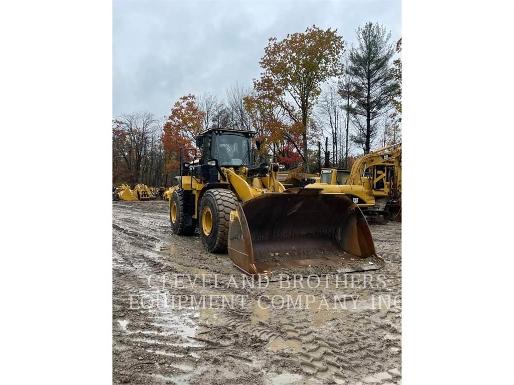 CAT 972M Фронтальні навантажувачі