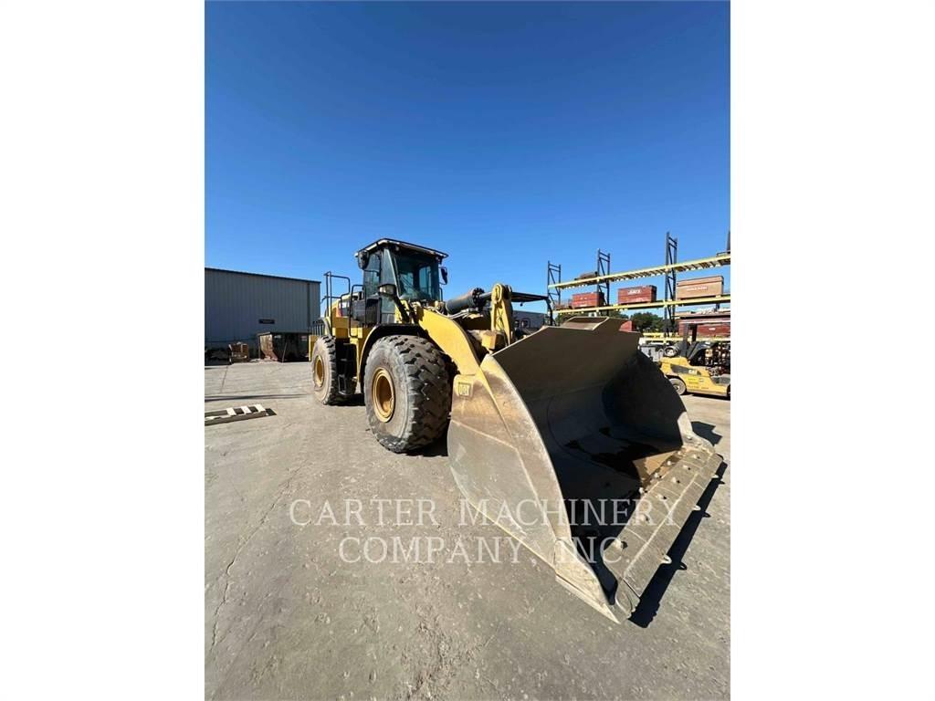 CAT 972M Фронтальні навантажувачі
