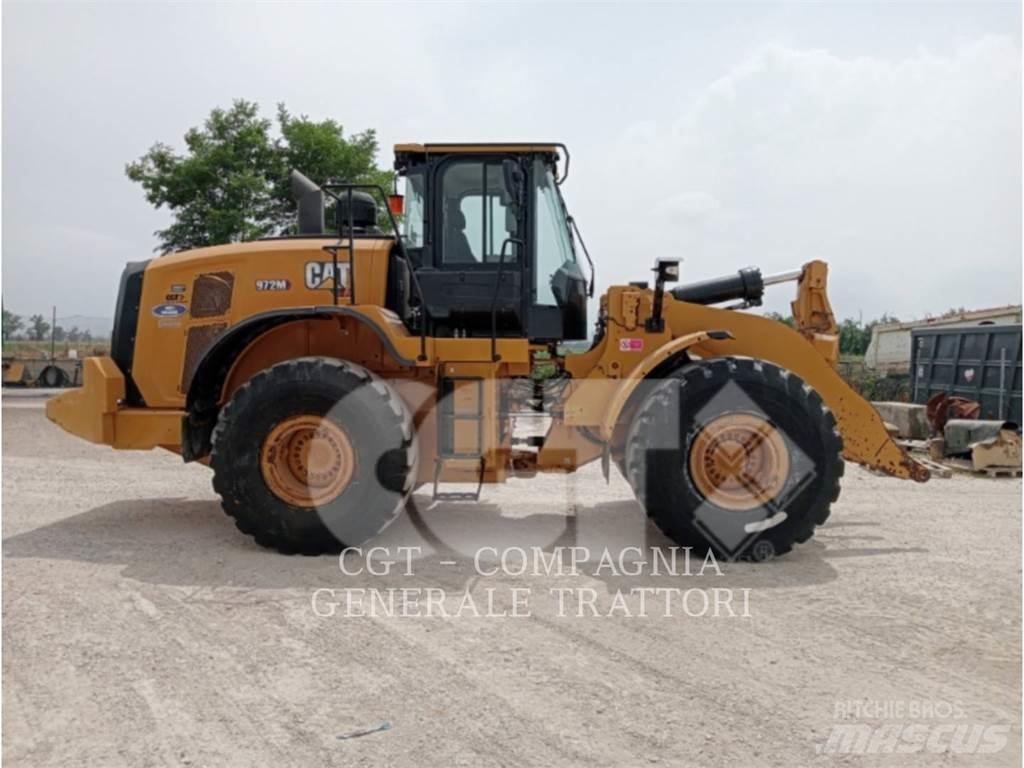 CAT 972M Фронтальні навантажувачі