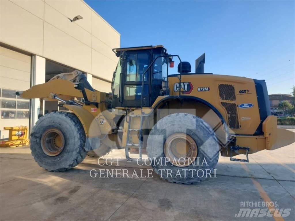 CAT 972M Фронтальні навантажувачі