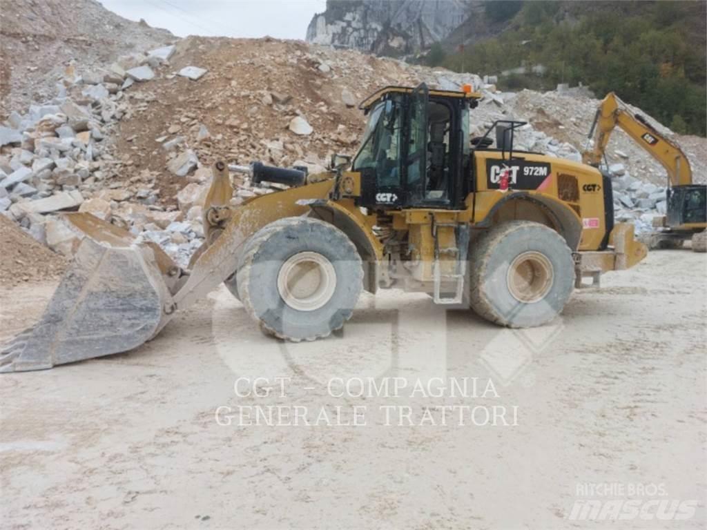 CAT 972M Фронтальні навантажувачі
