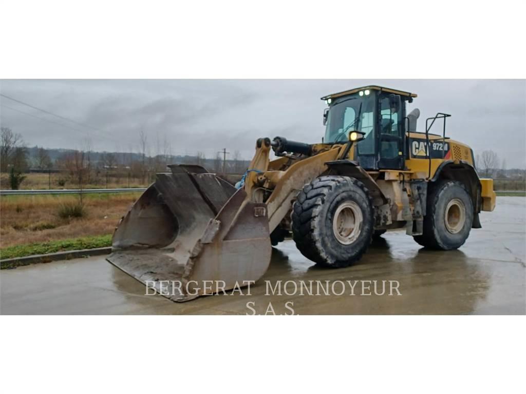 CAT 972M Фронтальні навантажувачі