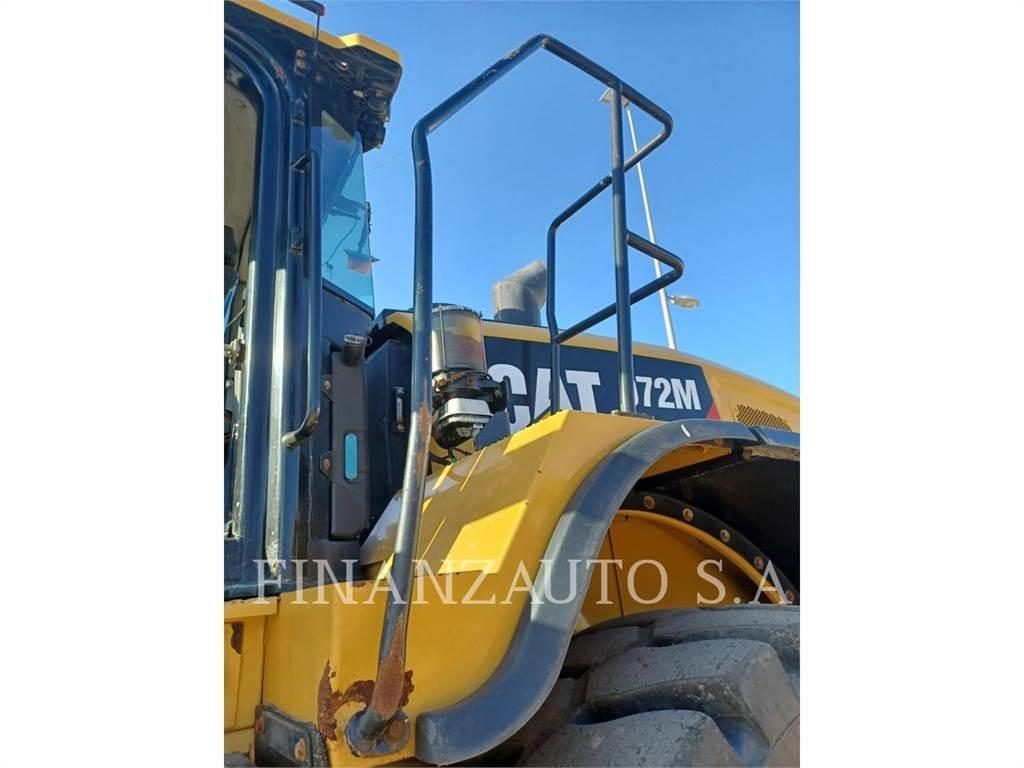 CAT 972M Фронтальні навантажувачі