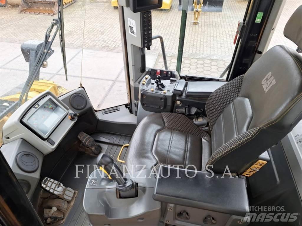 CAT 972M Фронтальні навантажувачі